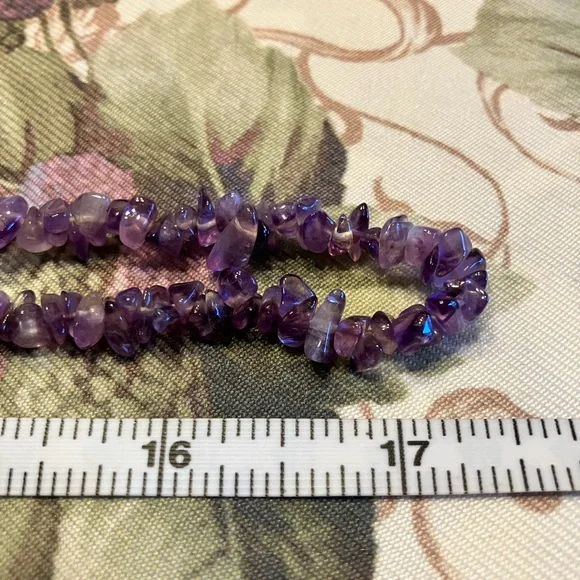 AMETHYST STRAND IF CHIP BEADS - Picture 8 of 10